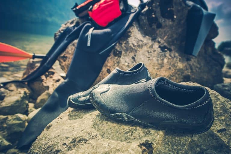 Best Shoes For Kayaking For Men & Women – Buying Guide 2025