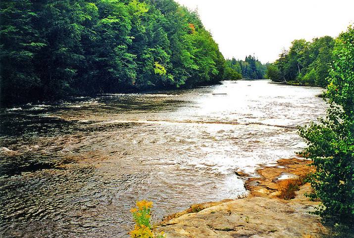 best kayaking trips in michigan