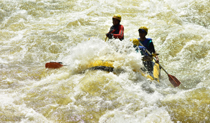 Can Plastic Kayaks Sink?